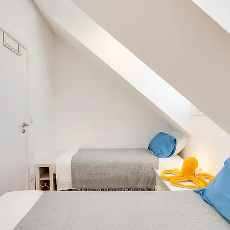 Rio Pearl 49 * Trafaria